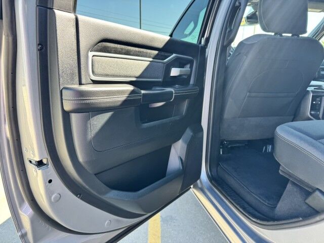 2021 Ram 3500 Big Horn Springfield IL 2021 Ram 3500 Big Horn Springfield IL
