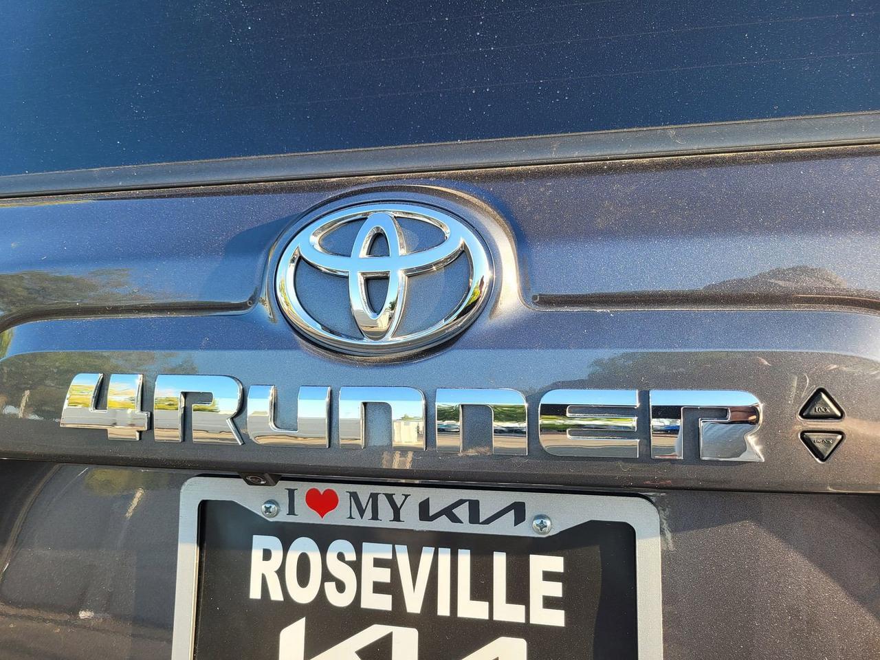 2021 TOYOTA 4RUNNER SR5 Roseville CA