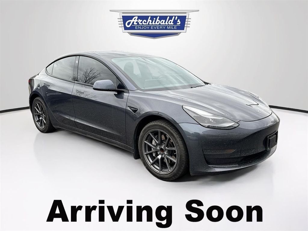 2021 Tesla Model 3 Base