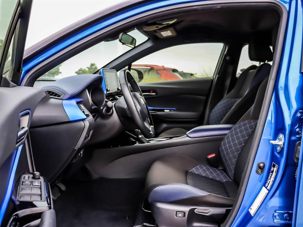 2021 Toyota C-HR XLE Premium Mississauga ON