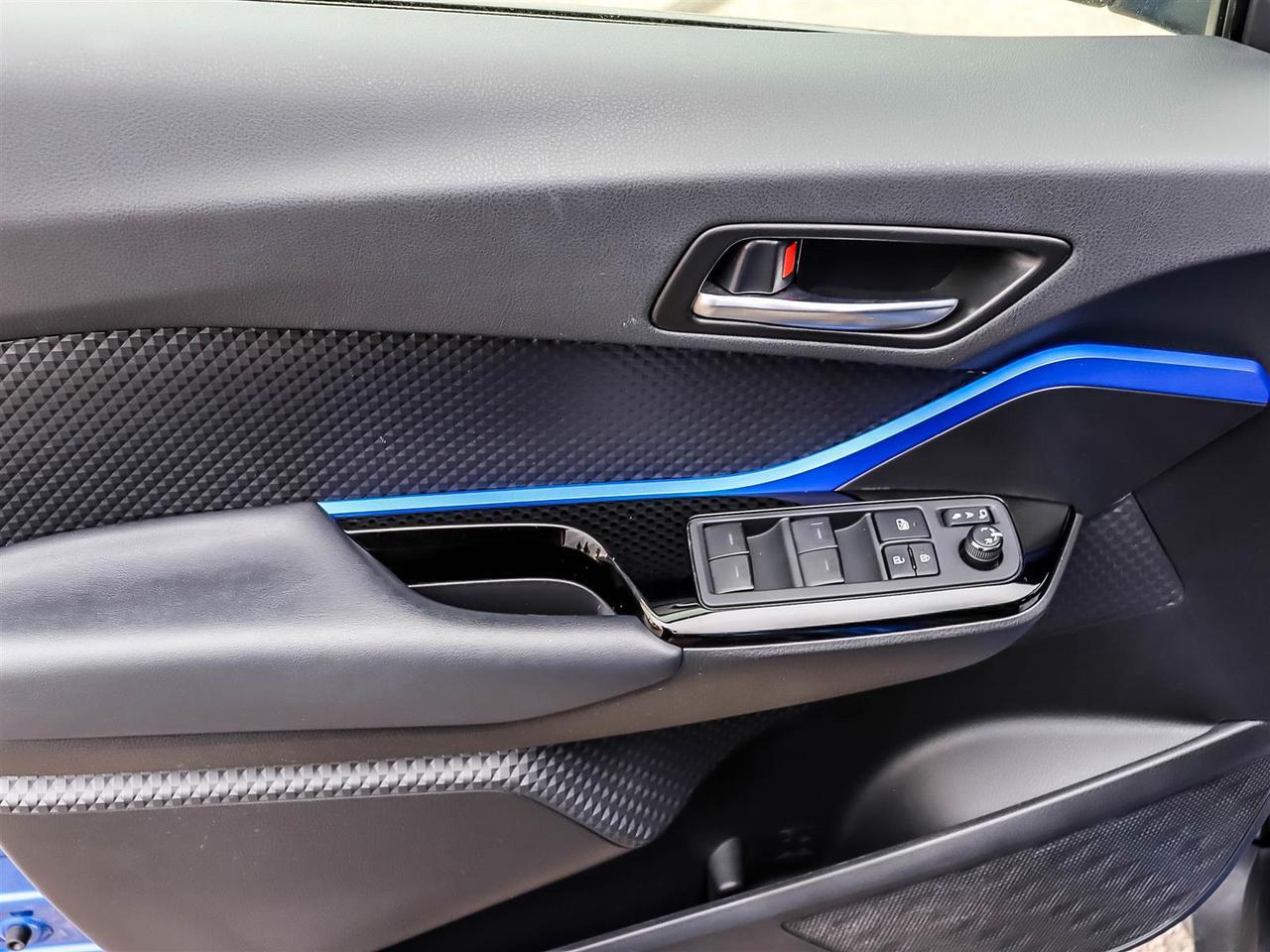 2021 Toyota C-HR XLE Premium Mississauga ON