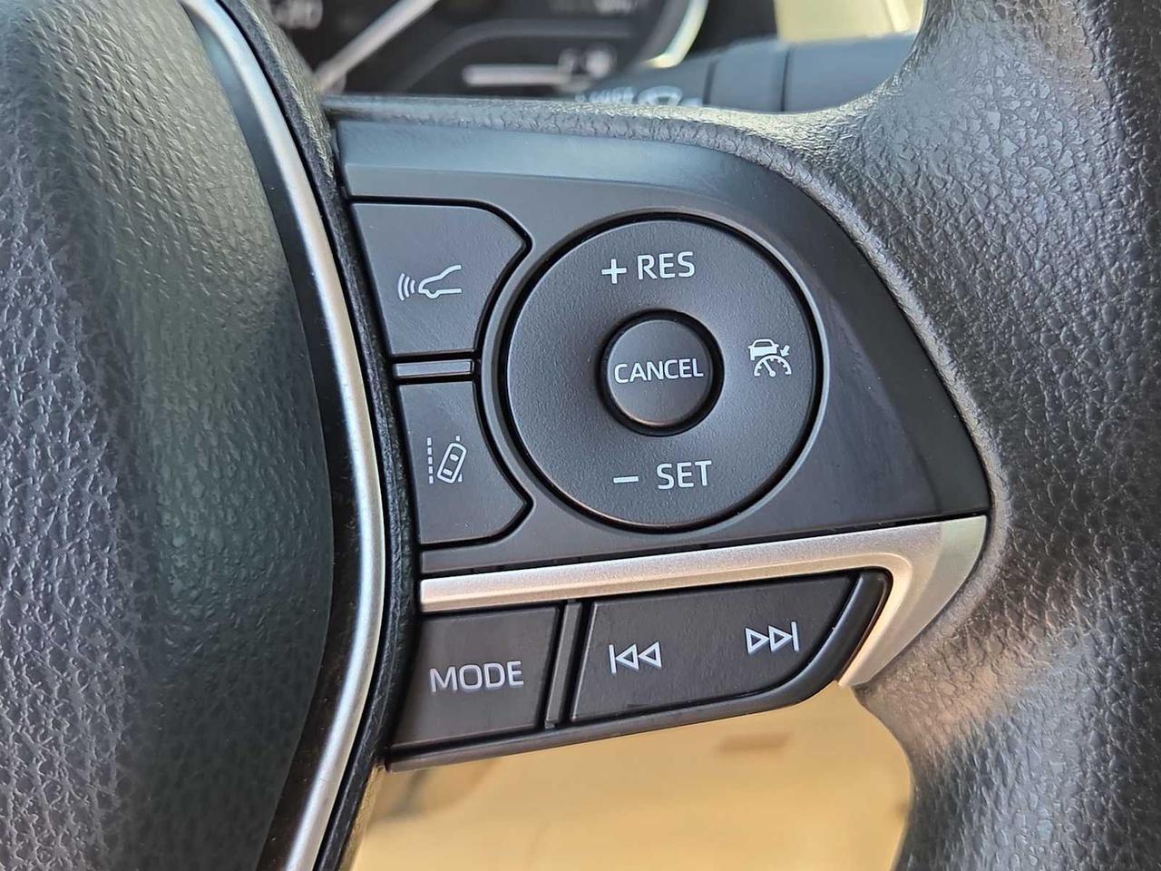 2021 Toyota Camry Hybrid LE Irving TX