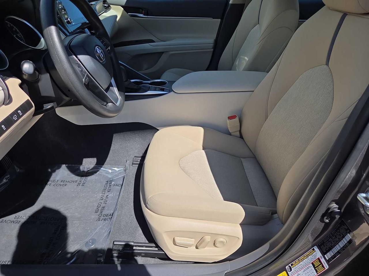 2021 Toyota Camry Hybrid LE Irving TX 2021 Toyota Camry Hybrid LE Irving TX