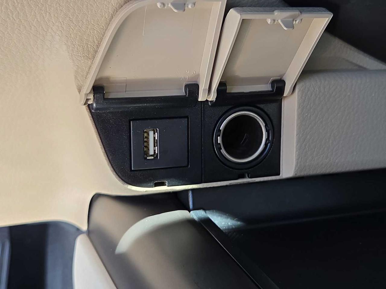 2021 Toyota Camry Hybrid LE Irving TX 2021 Toyota Camry Hybrid LE Irving TX