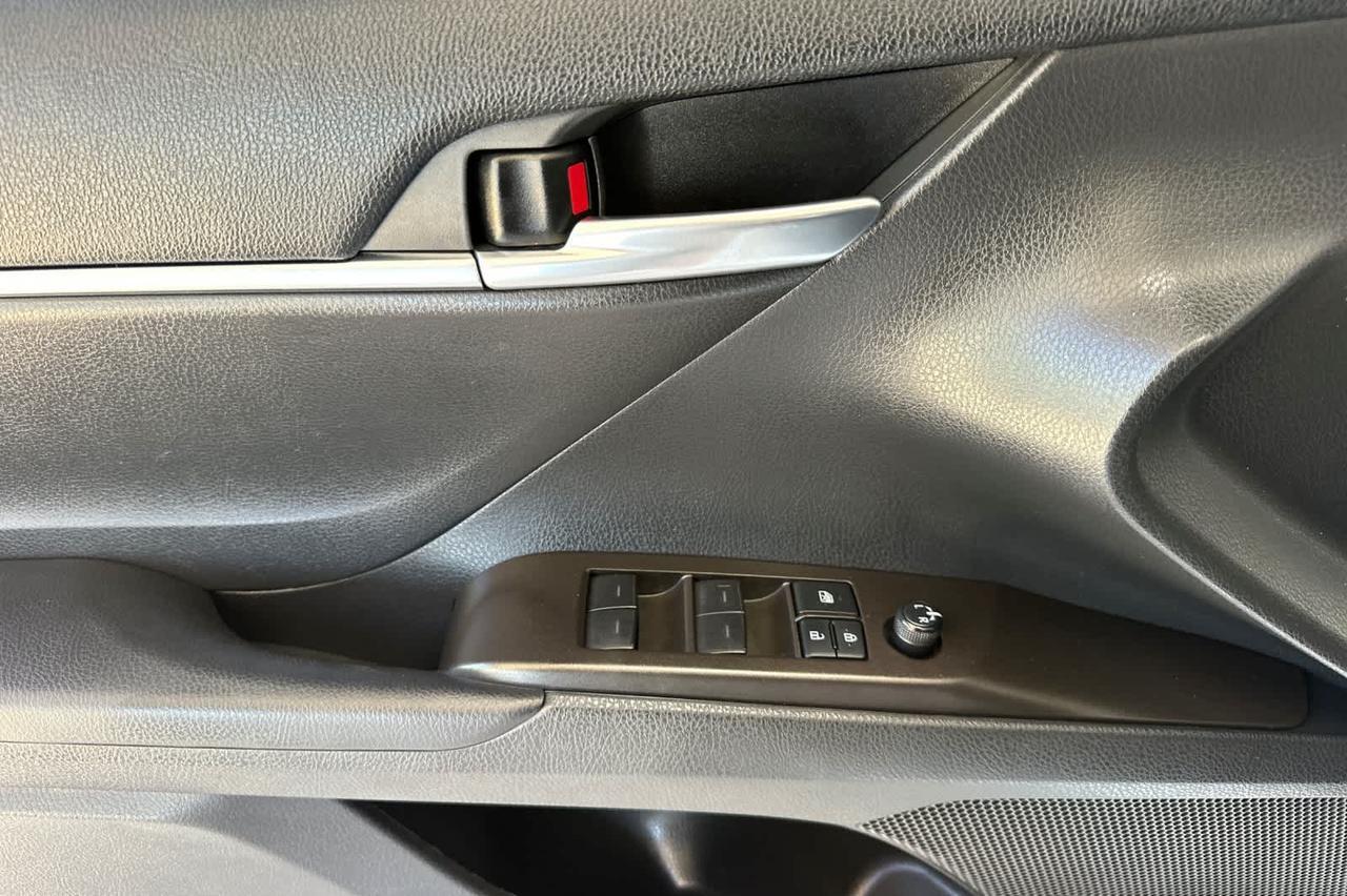 2021 Toyota Camry SE Roseville CA