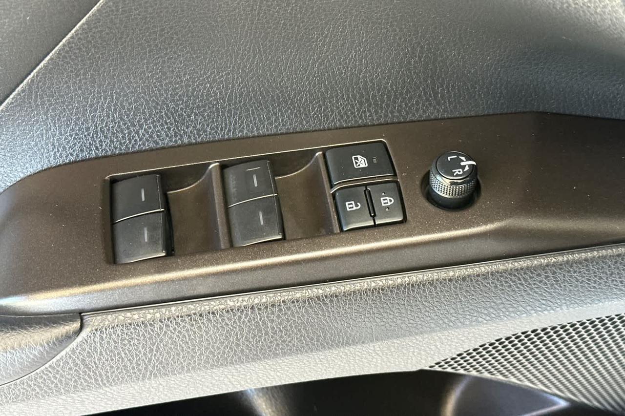 2021 Toyota Camry SE Roseville CA