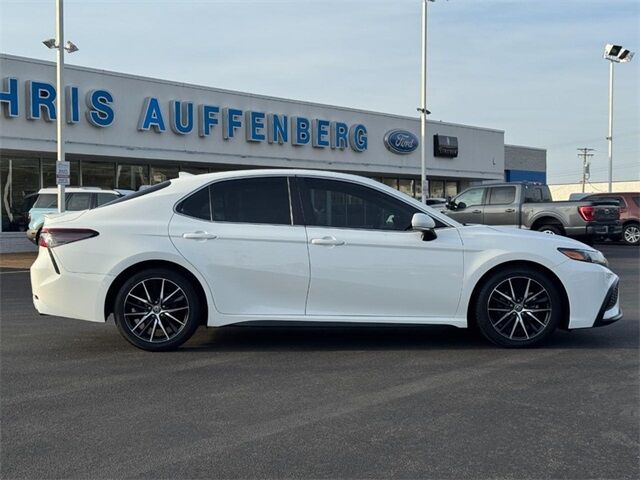 2021 Toyota Camry SE Washington MO 2021 Toyota Camry SE Washington MO