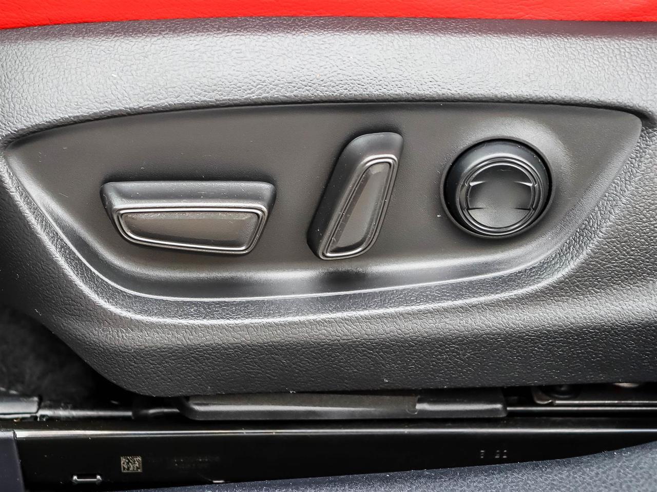 2021 Toyota Camry XSE V6 Mississauga ON