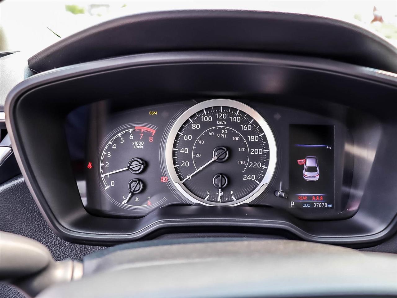 2021 Toyota Corolla LE Mississauga ON