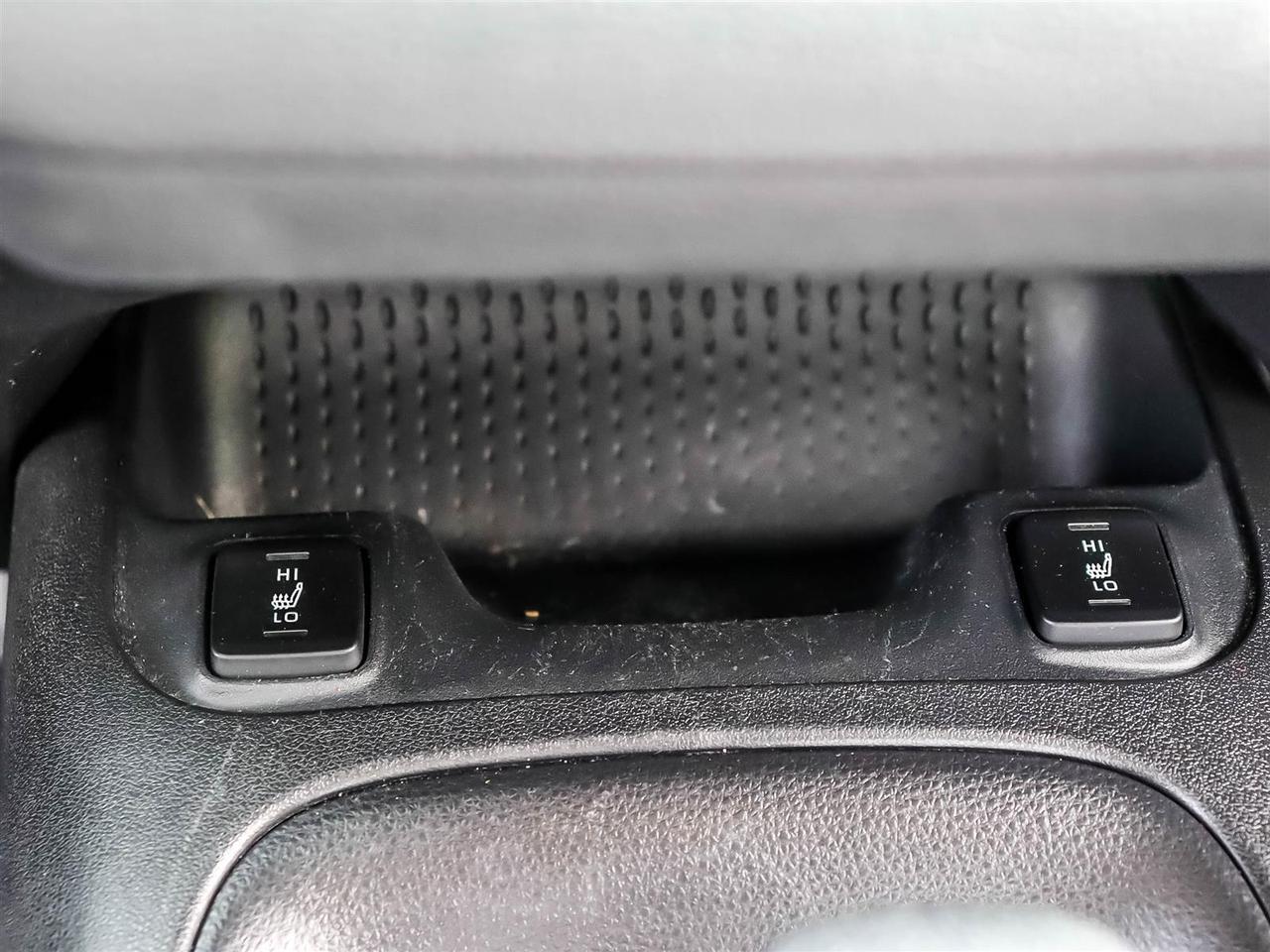 2021 Toyota Corolla LE Mississauga ON