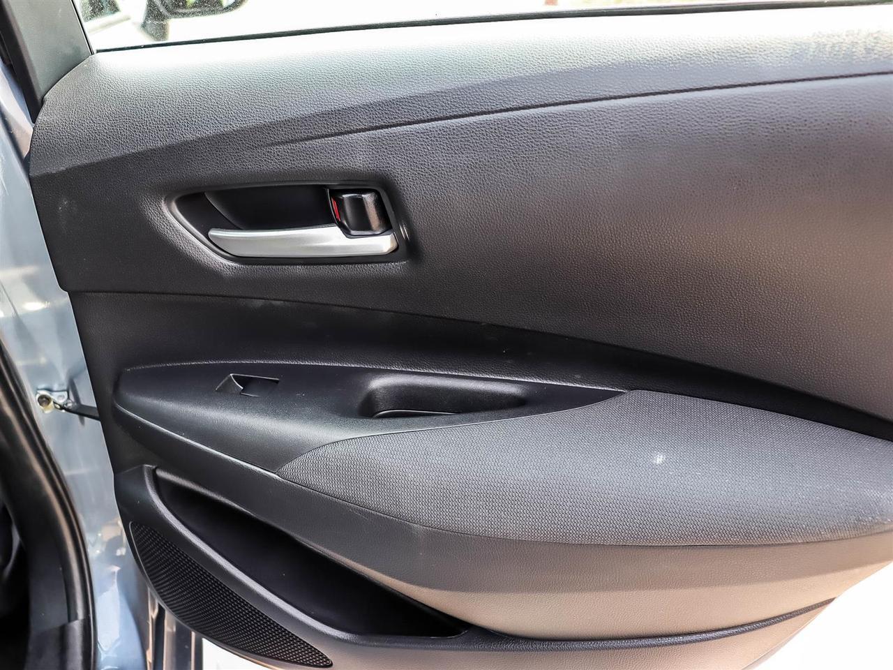 2021 Toyota Corolla LE Mississauga ON