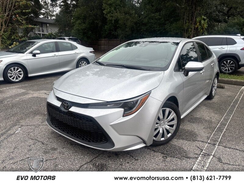 2021 Toyota Corolla LE's photo