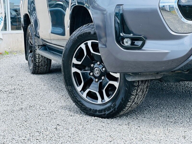 2021 Toyota HILUX 2.8L Turbo Diesel Vaitele 2021 Toyota HILUX 2.8L Turbo Diesel Vaitele