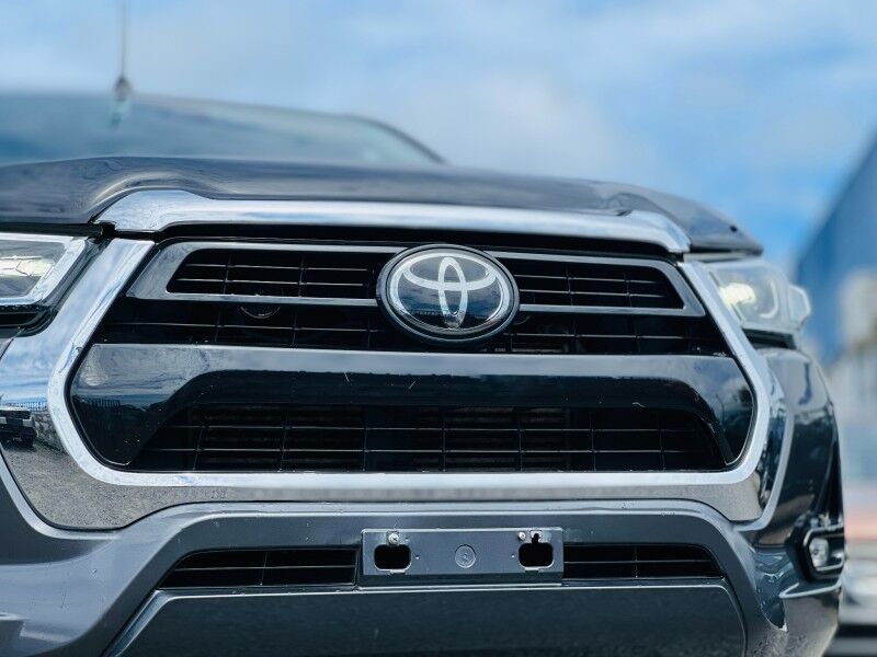 2021 Toyota HILUX 2.8L Turbo Diesel Vaitele 2021 Toyota HILUX 2.8L Turbo Diesel Vaitele