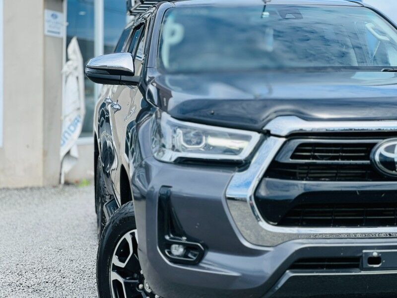 2021 Toyota HILUX 2.8L Turbo Diesel Vaitele 2021 Toyota HILUX 2.8L Turbo Diesel Vaitele