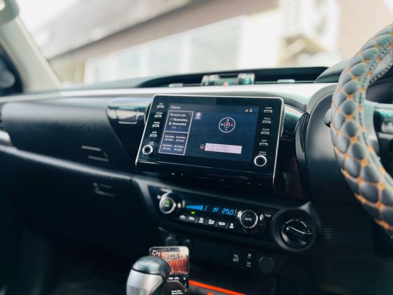 2021 Toyota HILUX 2.8L Turbo Diesel Vaitele 2021 Toyota HILUX 2.8L Turbo Diesel Vaitele