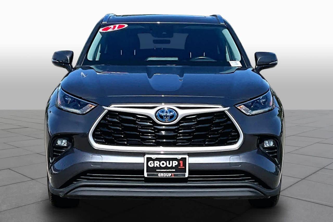 2021 Toyota Highlander Hybrid XLE 2021 Toyota Highlander Hybrid XLE