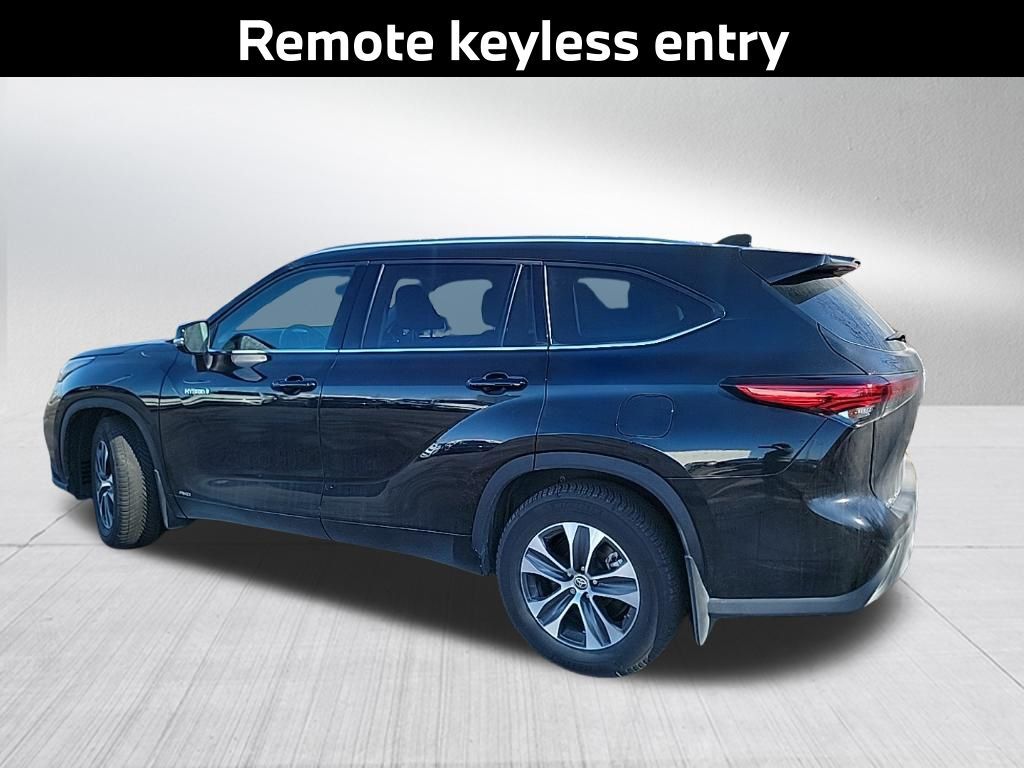 2021 Toyota Highlander Hybrid XLE