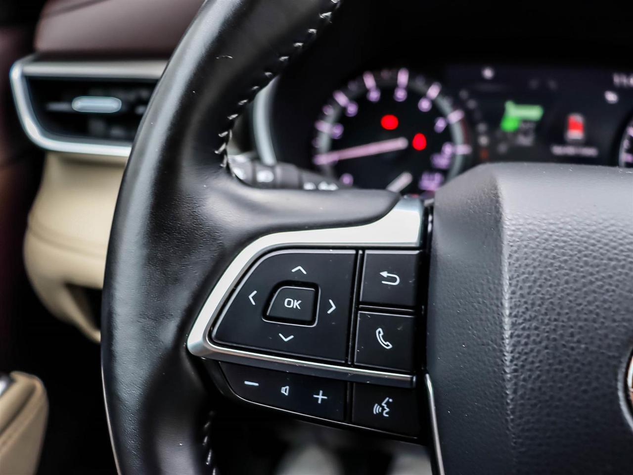 2021 Toyota Highlander XLE Mississauga ON