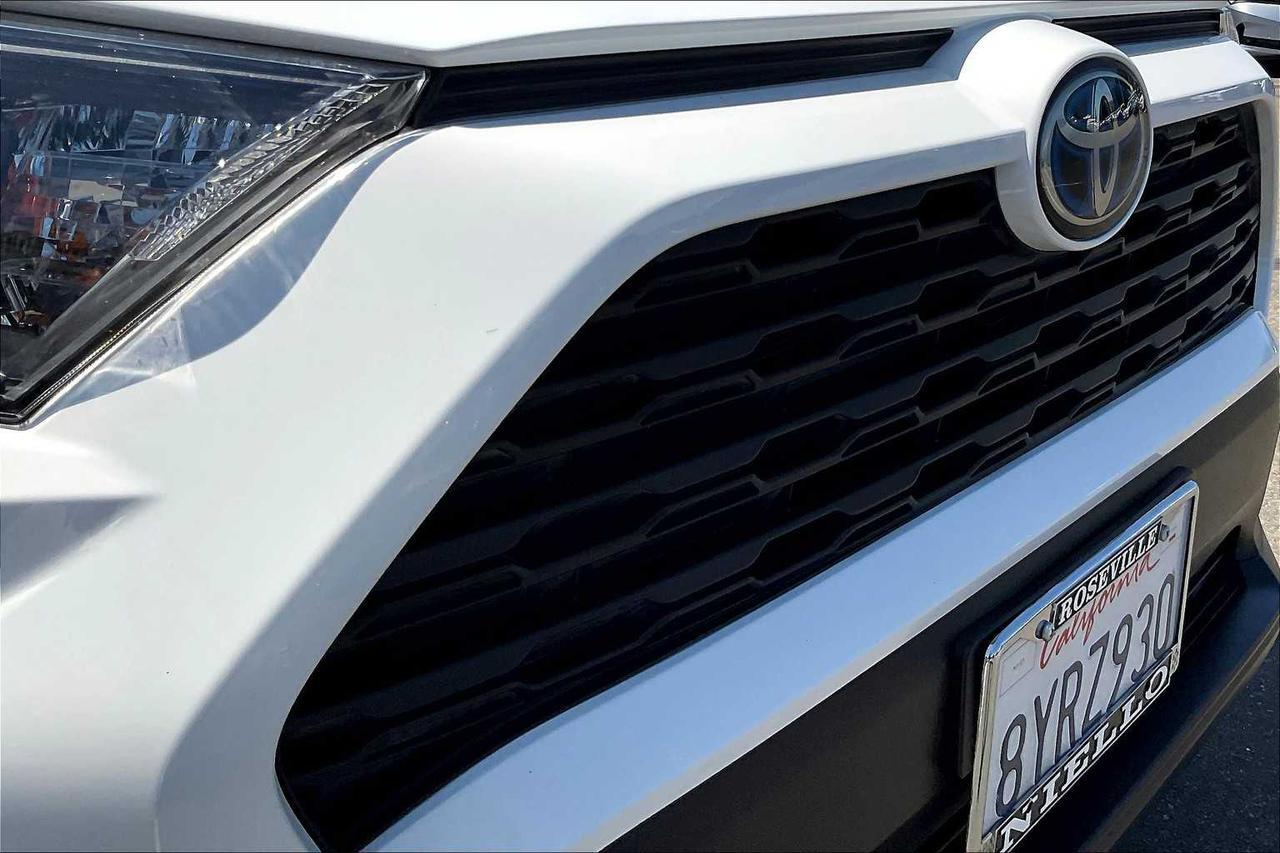 2021 Toyota RAV4 Hybrid LE Roseville CA