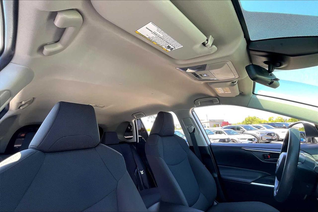 2021 Toyota RAV4 Hybrid LE Roseville CA