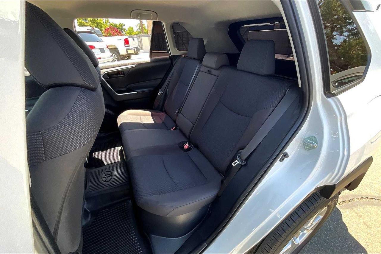 2021 Toyota RAV4 Hybrid LE Roseville CA