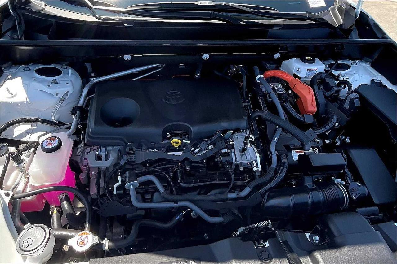 2021 Toyota RAV4 Hybrid LE Roseville CA