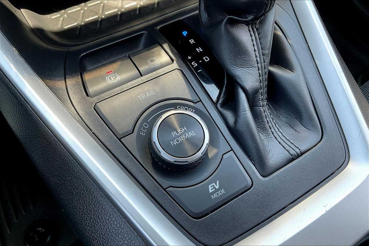 2021 Toyota RAV4 Hybrid LE Roseville CA