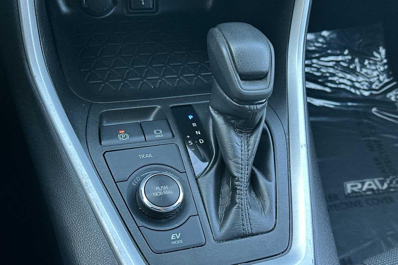 2021 Toyota RAV4 Hybrid LE Roseville CA