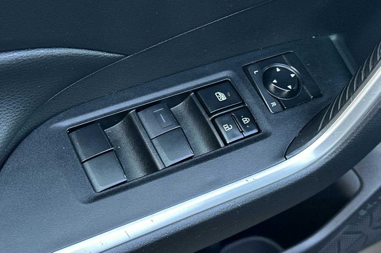 2021 Toyota RAV4 Hybrid LE Roseville CA