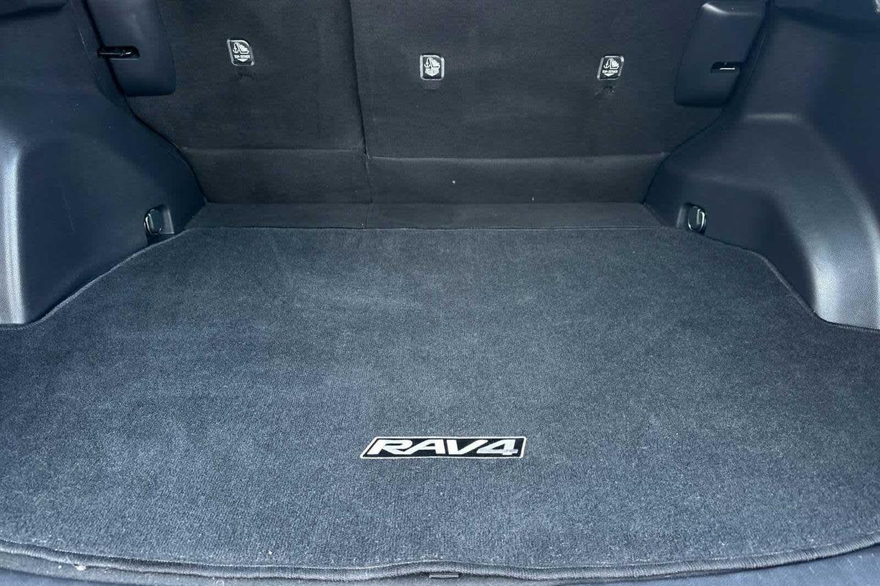 2021 Toyota RAV4 Hybrid LE Roseville CA