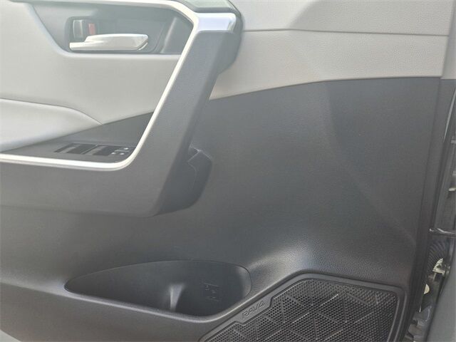 2021 Toyota RAV4 Hybrid XLE Roseville CA