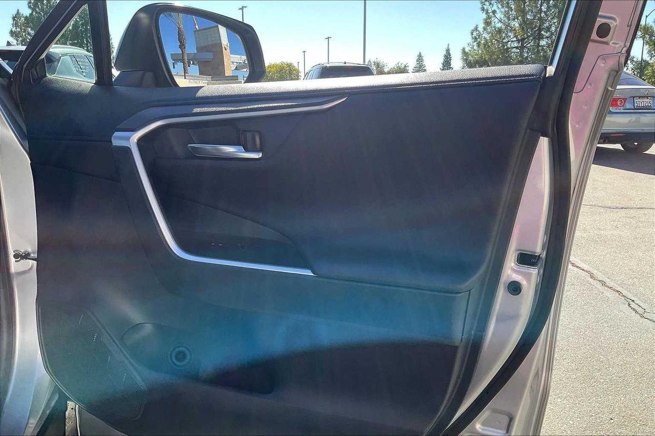 2021 Toyota RAV4 Hybrid XSE Roseville CA
