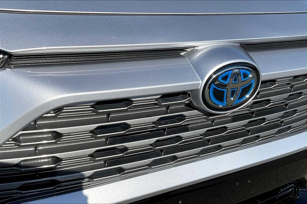 2021 Toyota RAV4 Hybrid XSE Roseville CA