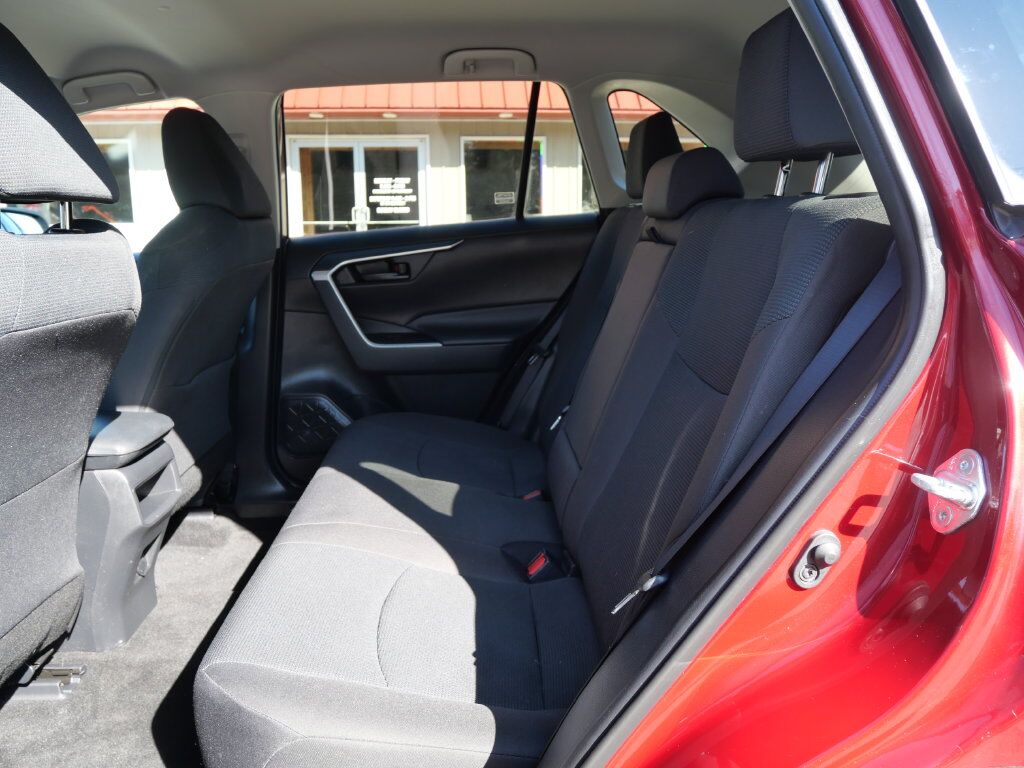 2021 Toyota RAV4 LE Mt Pleasant MI