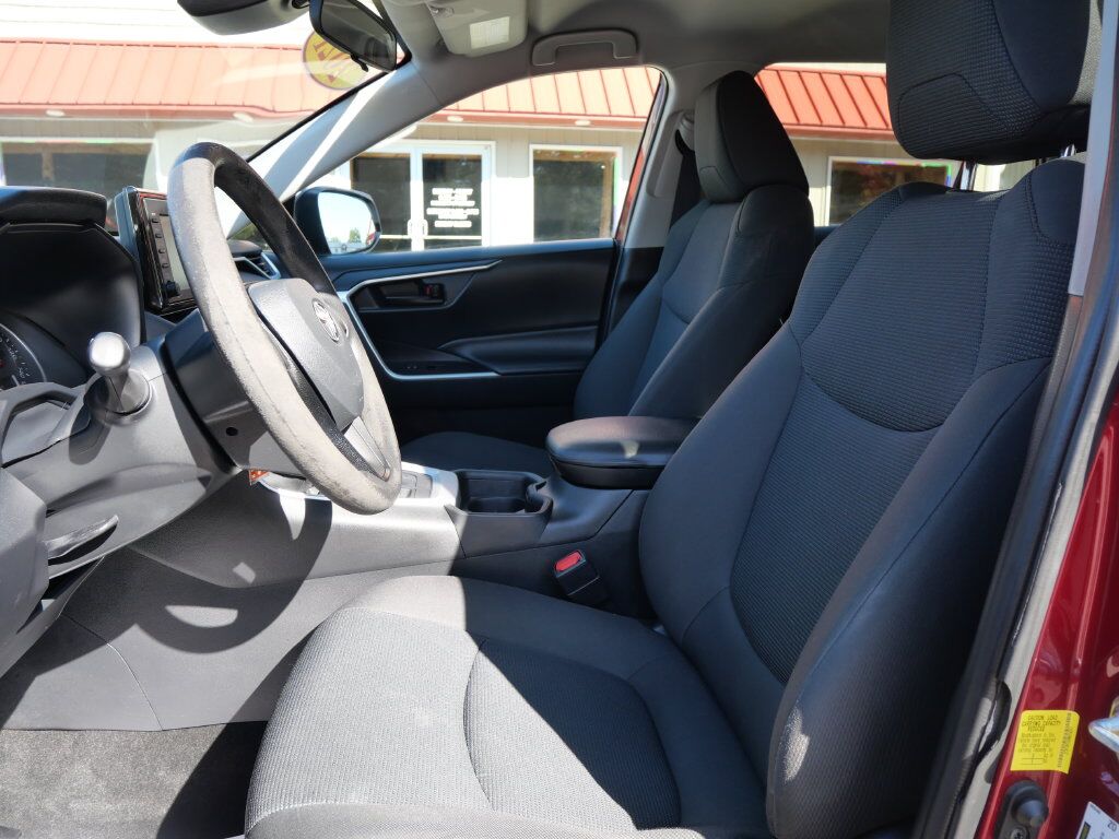 2021 Toyota RAV4 LE Mt Pleasant MI