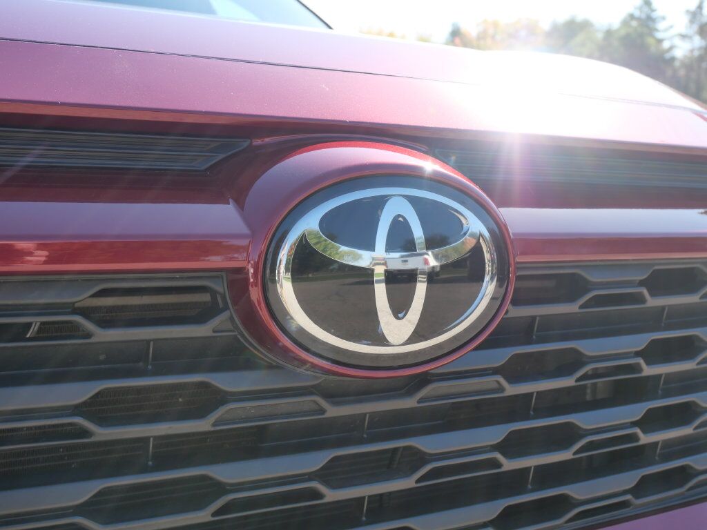 2021 Toyota RAV4 LE Mt Pleasant MI
