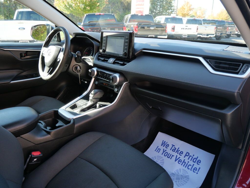 2021 Toyota RAV4 LE Mt Pleasant MI