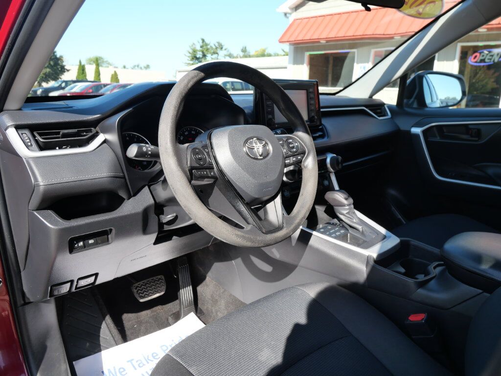 2021 Toyota RAV4 LE Mt Pleasant MI