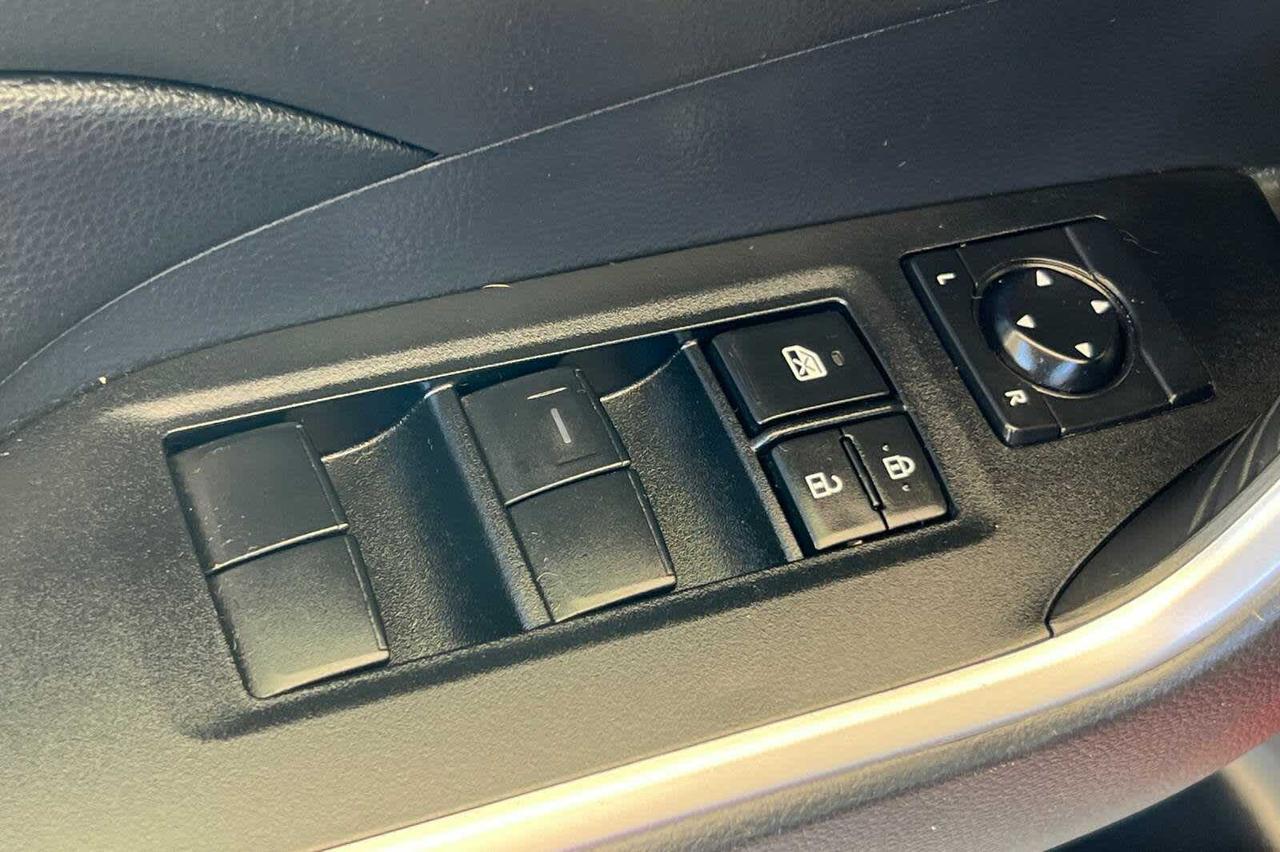 2021 Toyota RAV4 LE Roseville CA