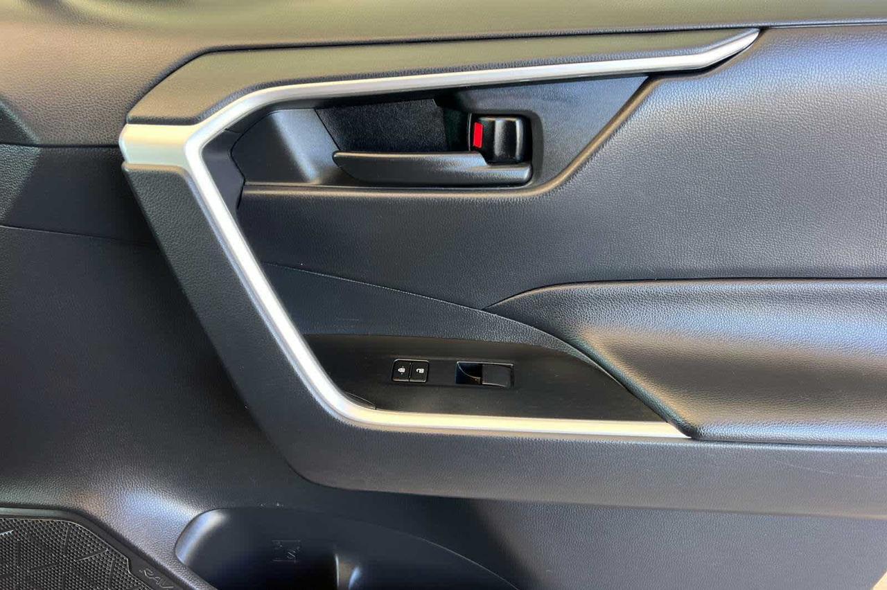 2021 Toyota RAV4 LE Roseville CA