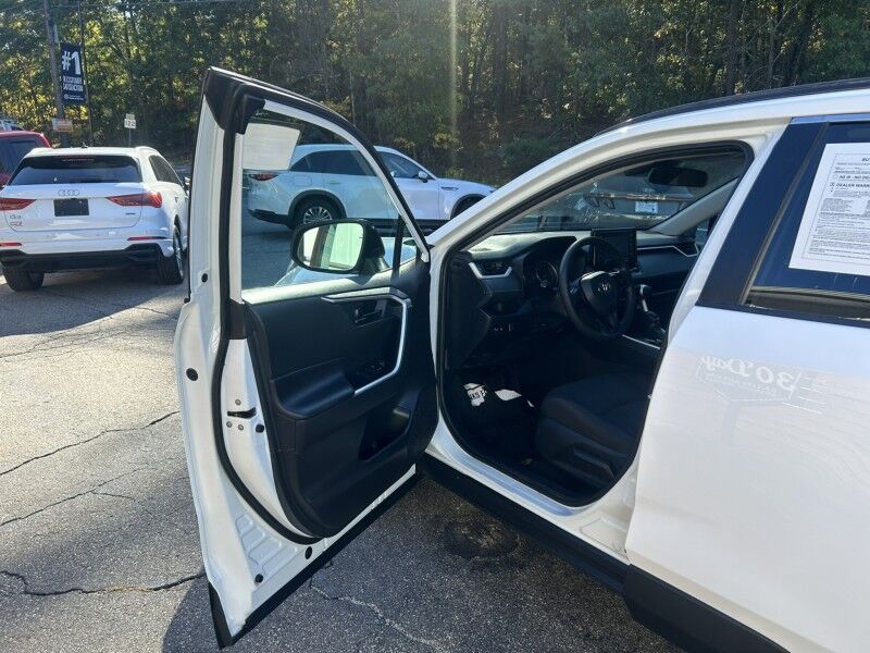2021 Toyota RAV4 LE Webster MA 2021 Toyota RAV4 LE Webster MA