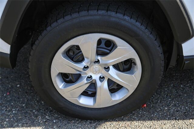 2021 Toyota RAV4 LE Renton WA 2021 Toyota RAV4 LE Renton WA