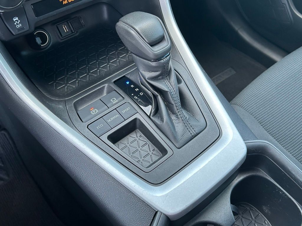 2021 Toyota RAV4 LE Lakeland FL