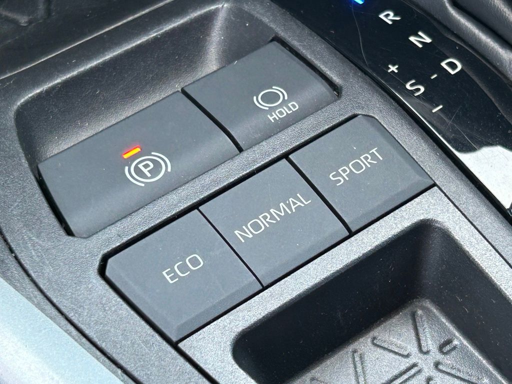 2021 Toyota RAV4 LE Lakeland FL