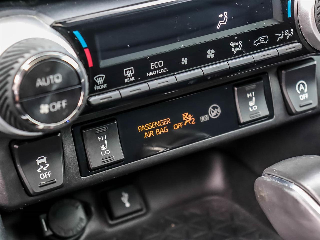 2021 Toyota RAV4 XLE Mississauga ON