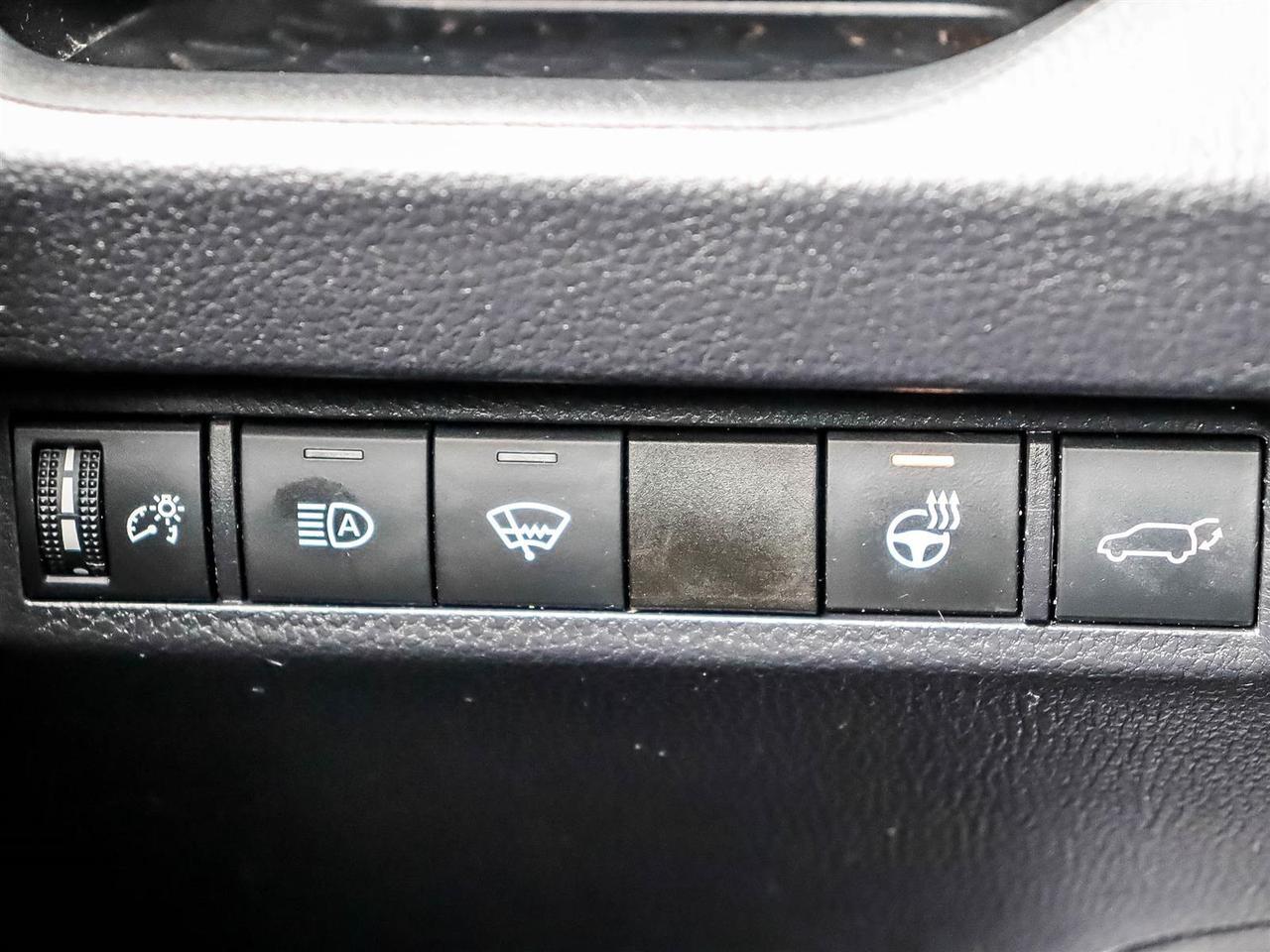 2021 Toyota RAV4 XLE Mississauga ON