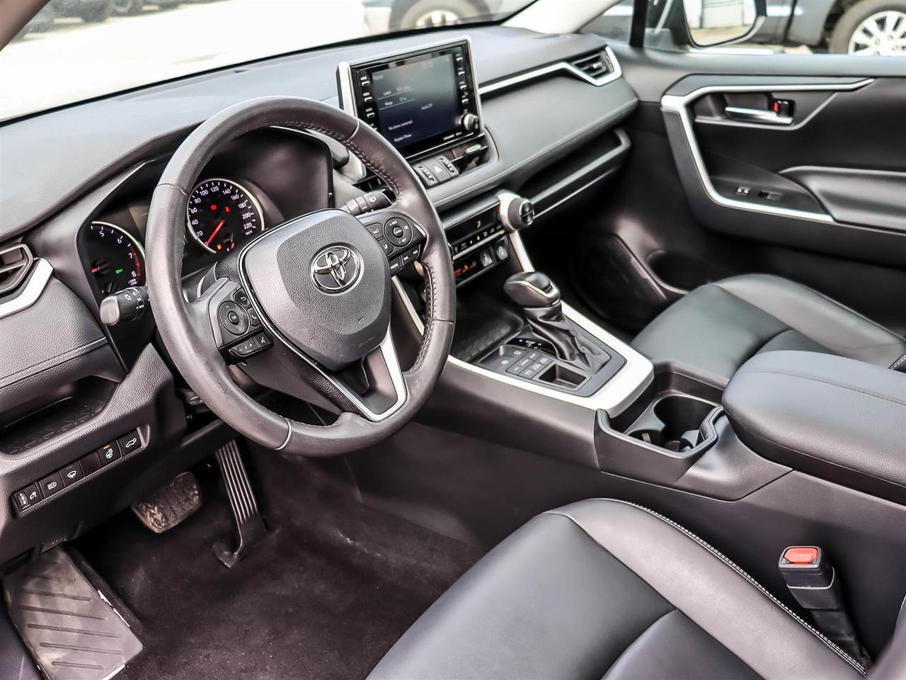 2021 Toyota RAV4 XLE Mississauga ON