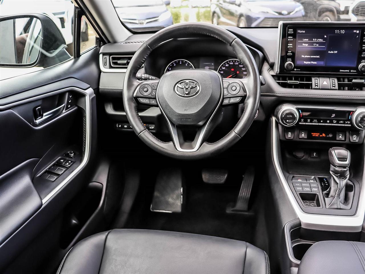 2021 Toyota RAV4 XLE Mississauga ON