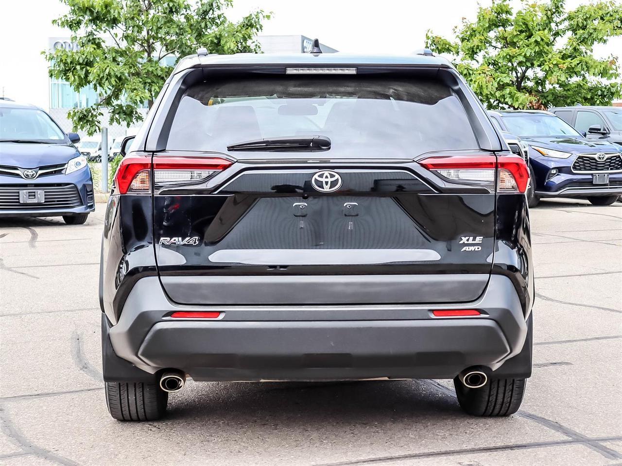 2021 Toyota RAV4 XLE Mississauga ON
